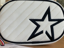  Mittistaska með stjörnu - hvít